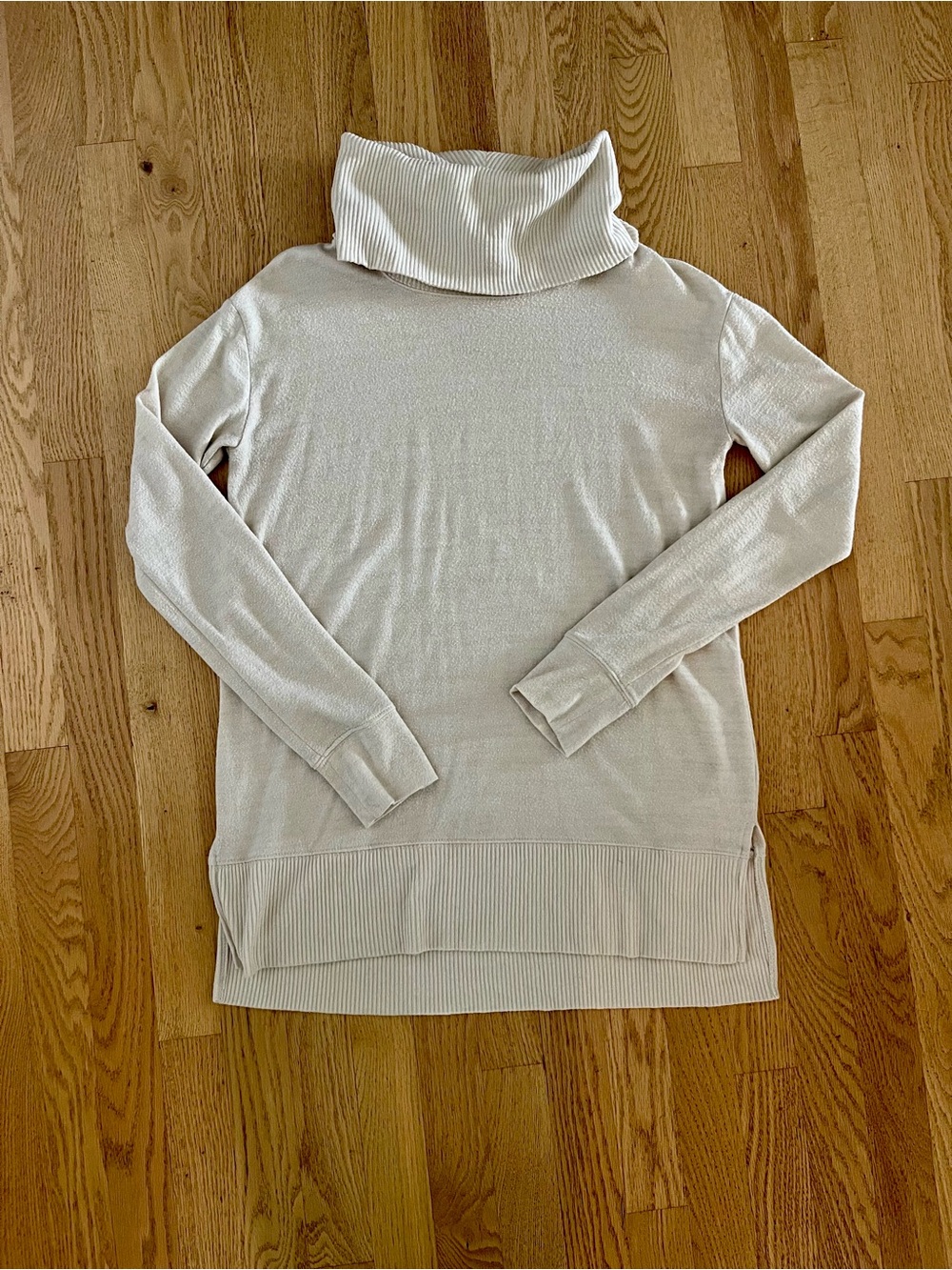 Light Cream Ribbed GAP Turtleneck Sweater